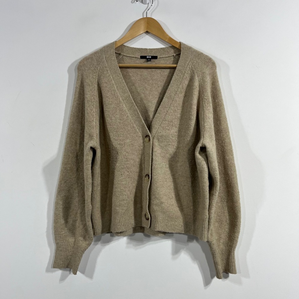 Uniqlo Parisian Quiet Luxury Cardigan Knit Sweater Womens Medium Capsule Preppy